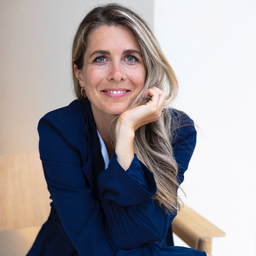 Profile photo of Larissa Neumann